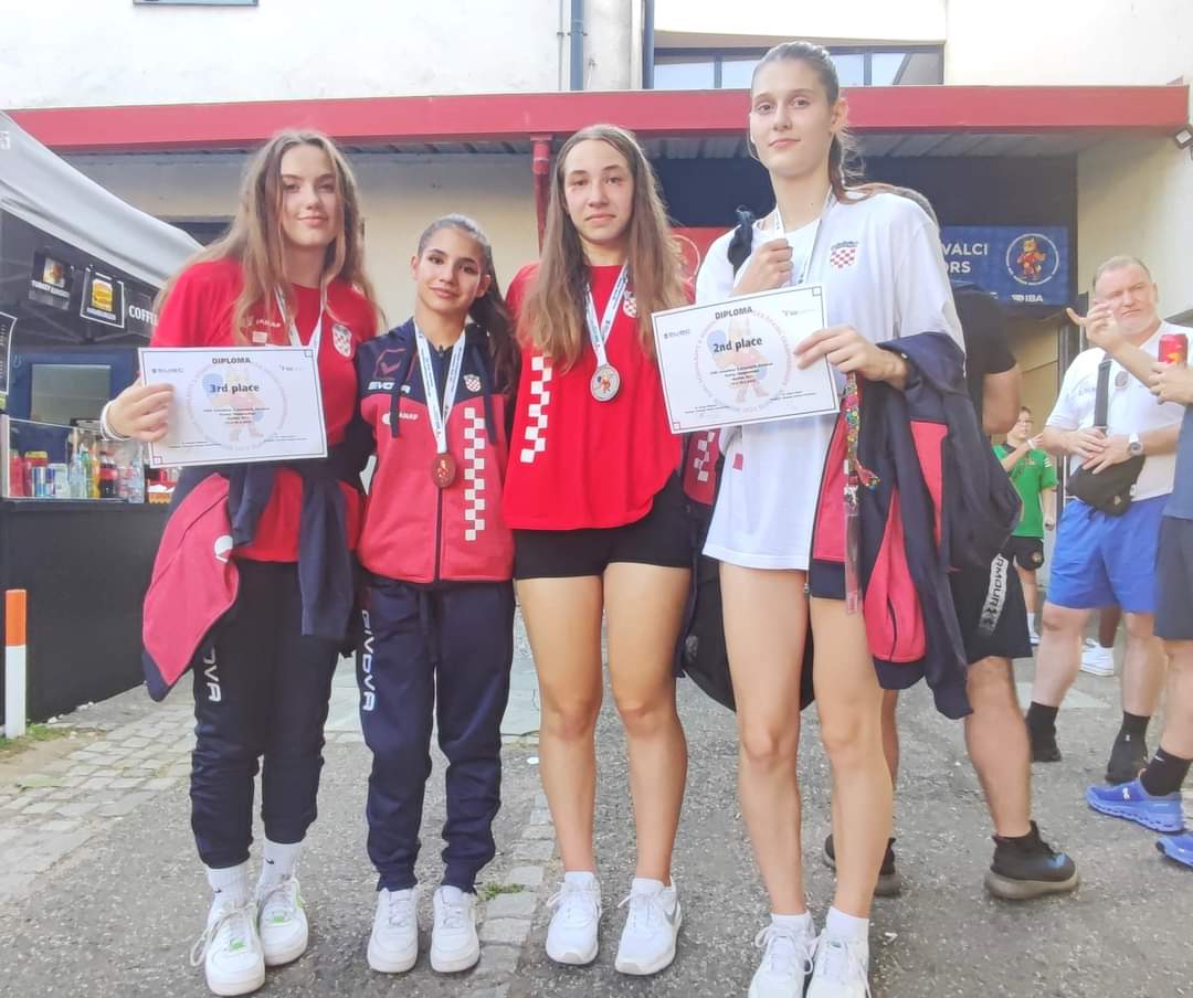 Povijesni uspjesi mladih hrvatskih boksačica